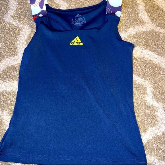 Adidas tank size 9/10 - Picture 1 of 3